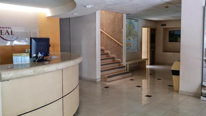 Hotel Montreal Leon Bagian luar foto