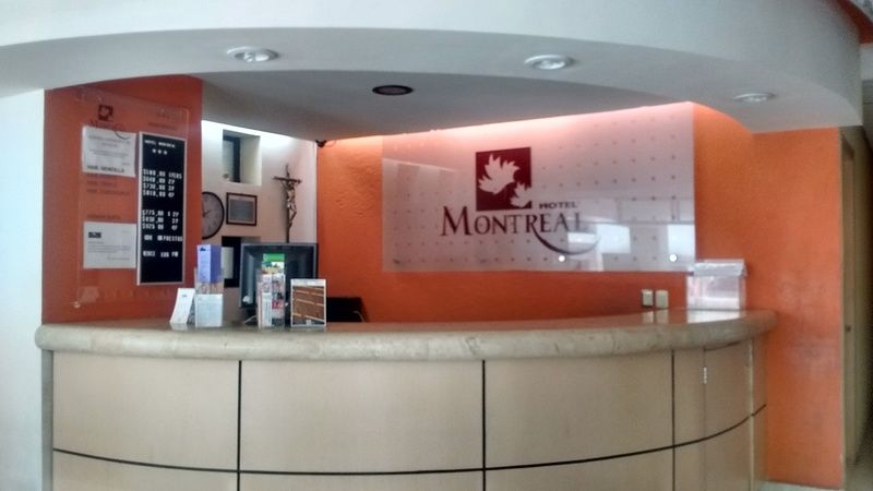 Hotel Montreal Leon Bagian luar foto