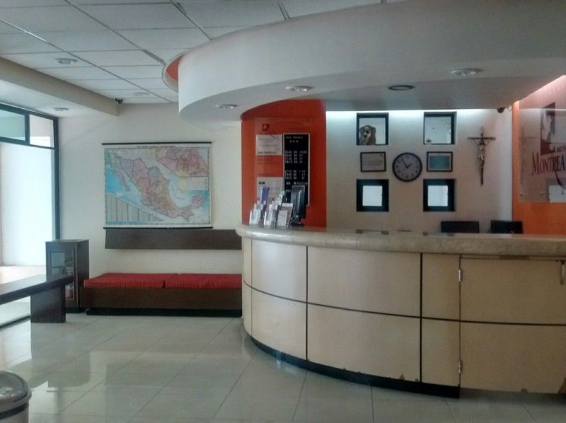 Hotel Montreal Leon Bagian luar foto