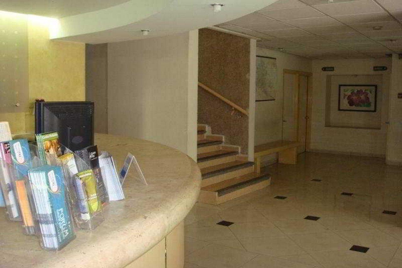 Hotel Montreal Leon Bagian luar foto